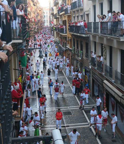 Image Title: Estafada Street before the run. [Photo: Open Door Travelers]